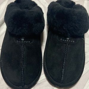 Bear paw black slippers size 9 ladies